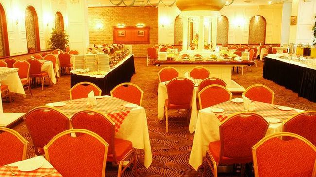Golden Dragon Hotel Kunming Restaurant foto